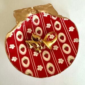 Vintage Strawberry Floral Trinket Dish